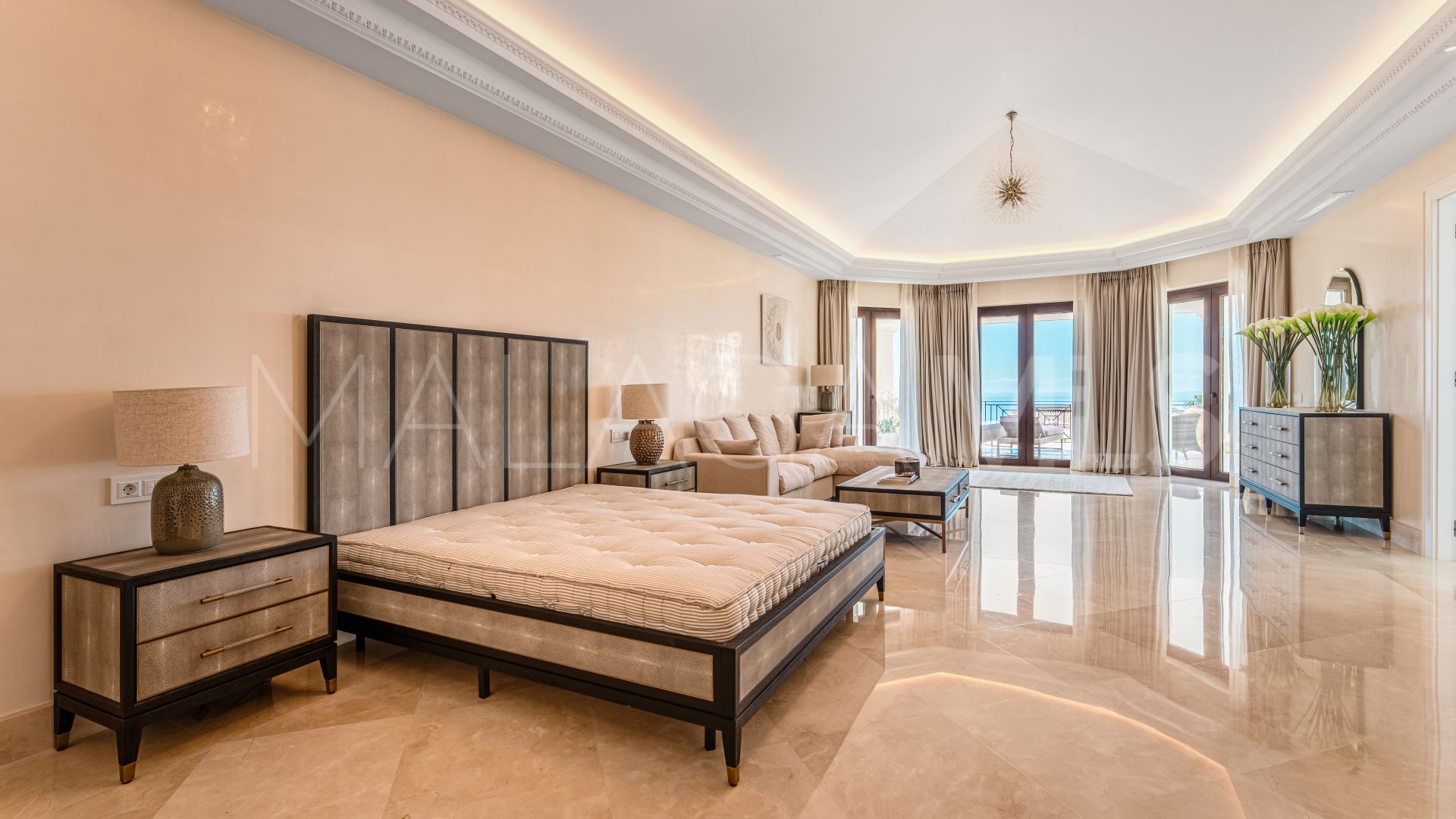 Villa de 8 bedrooms a la venta in Sierra Blanca