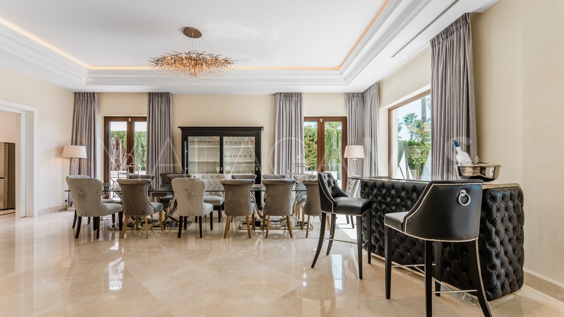 Villa de 8 bedrooms a la venta in Sierra Blanca