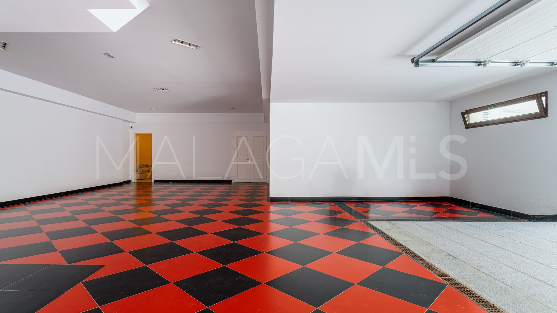 Villa de 8 bedrooms a la venta in Sierra Blanca
