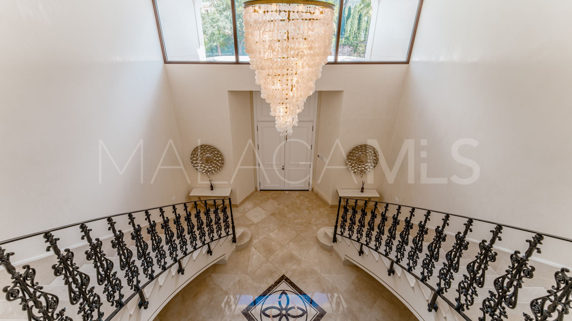 Villa de 8 bedrooms a la venta in Sierra Blanca