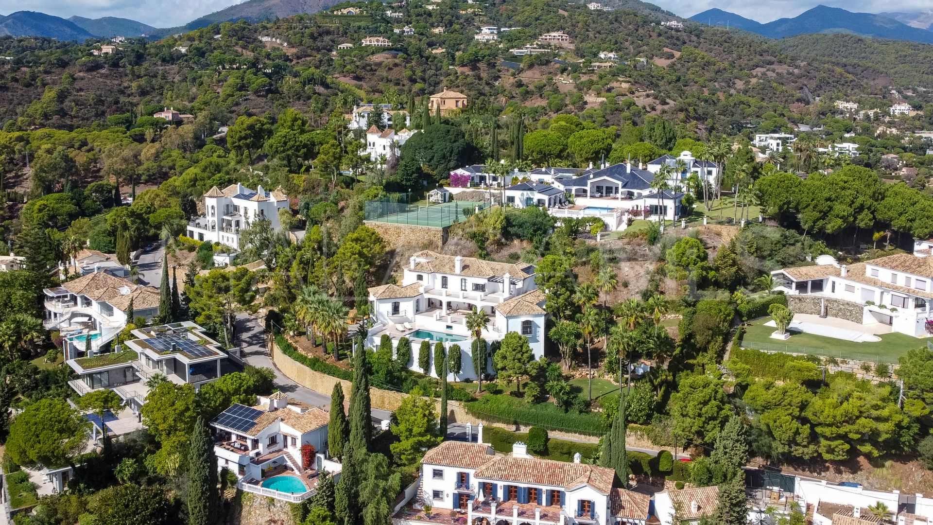 Villa for sale in El Madroñal