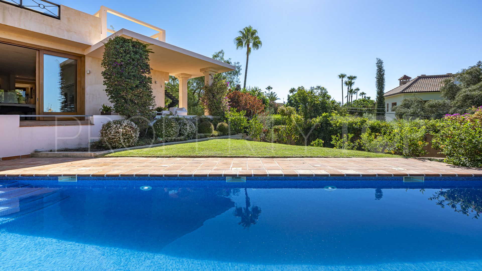 5 bedrooms villa in El Rosario for sale