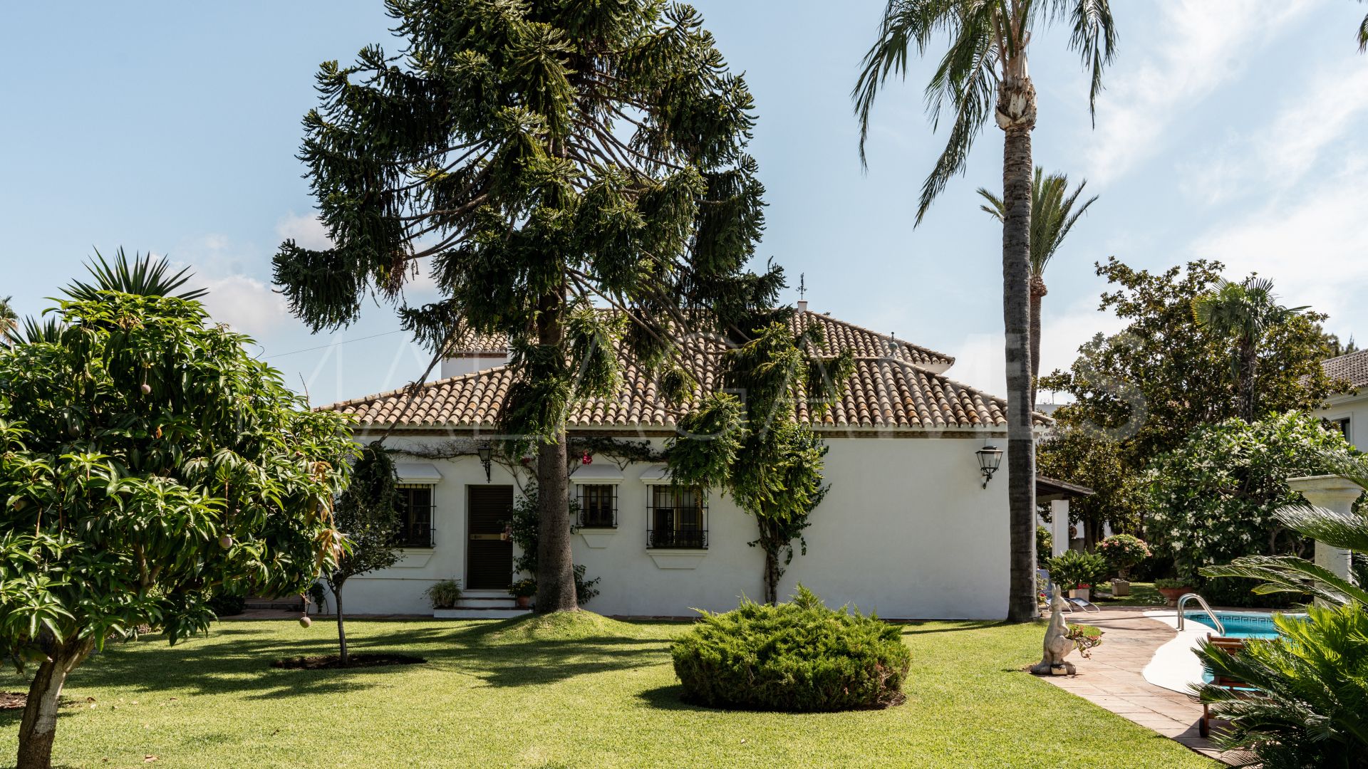 Villa for sale in Cortijo Blanco