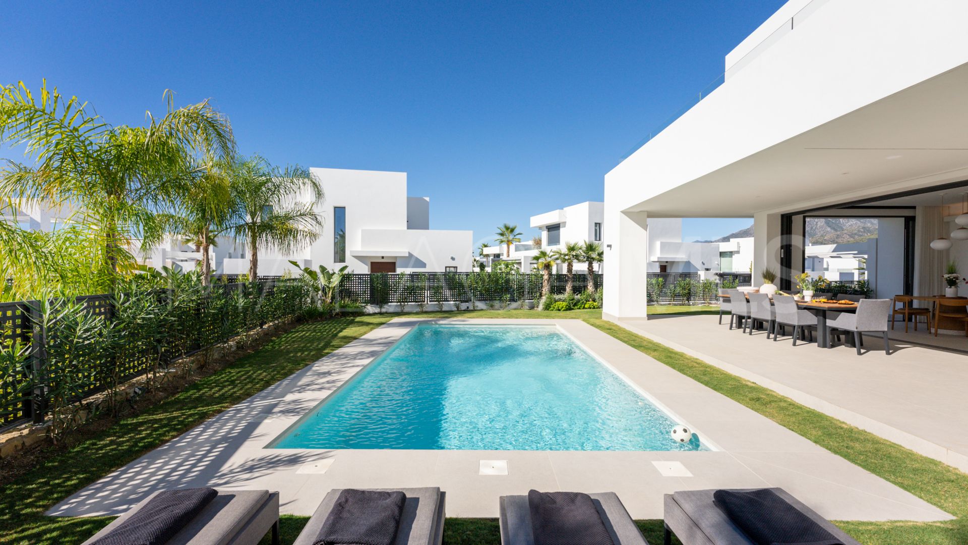 Se vende villa in Marbella Este