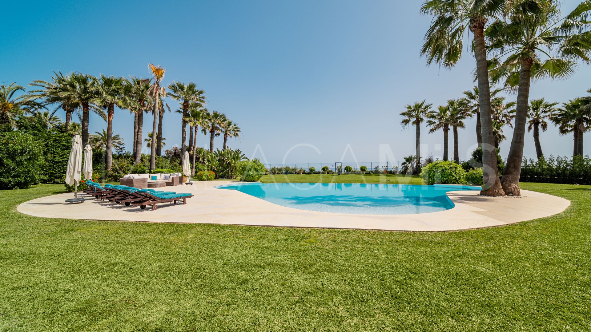 Villa for sale in Paraiso Barronal