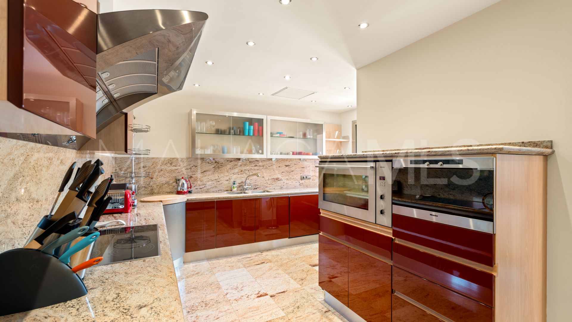 Tvåvånings takvåning for sale in Marbella - Puerto Banus