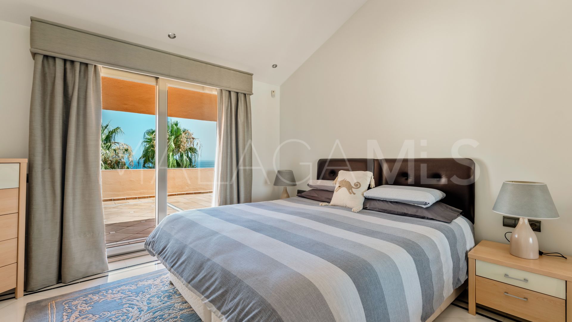 Tvåvånings takvåning for sale in Marbella - Puerto Banus