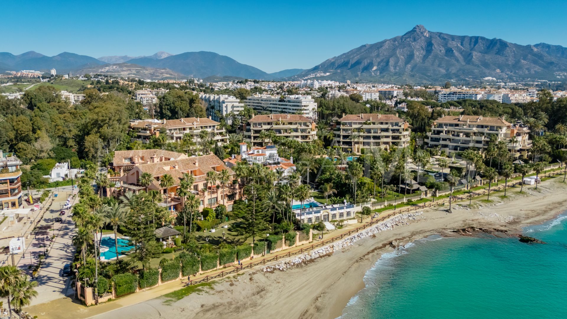 Tvåvånings takvåning for sale in Marbella - Puerto Banus