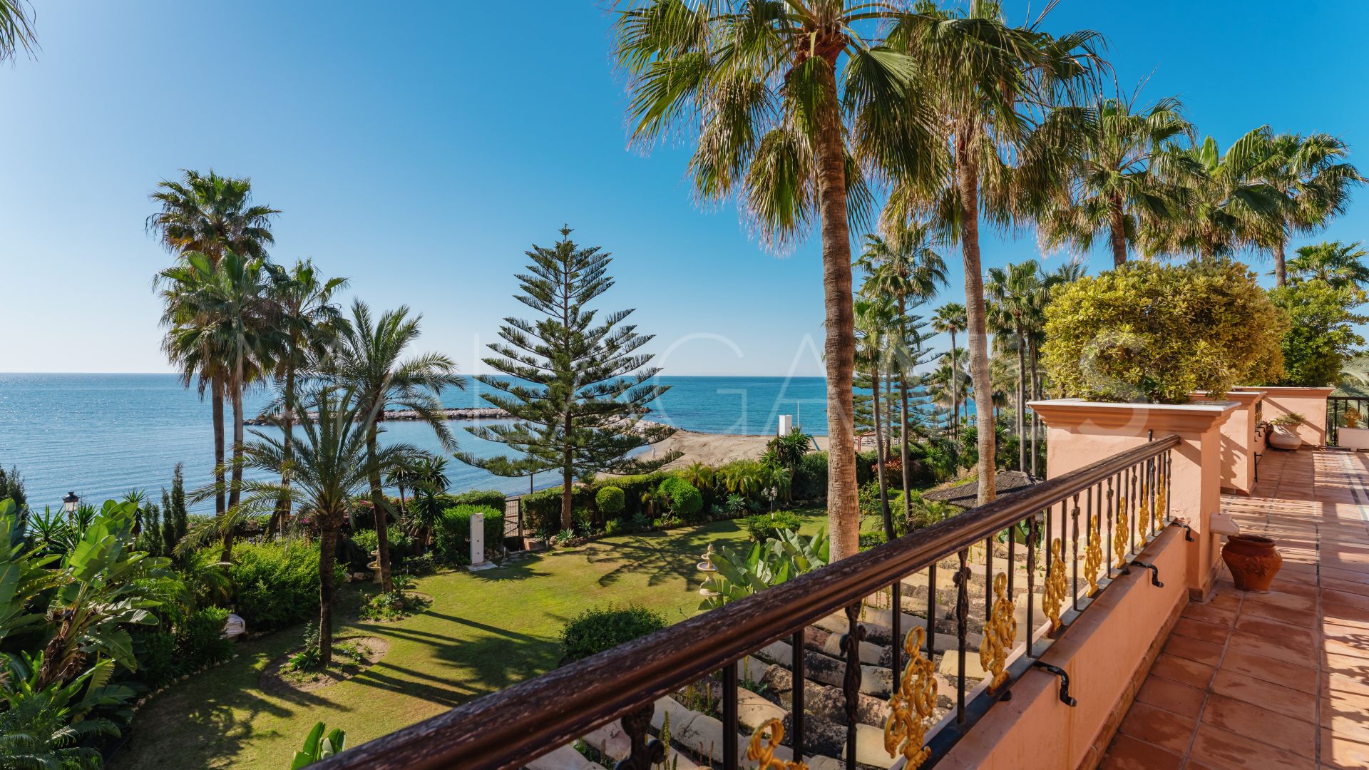 Tvåvånings takvåning for sale in Marbella - Puerto Banus