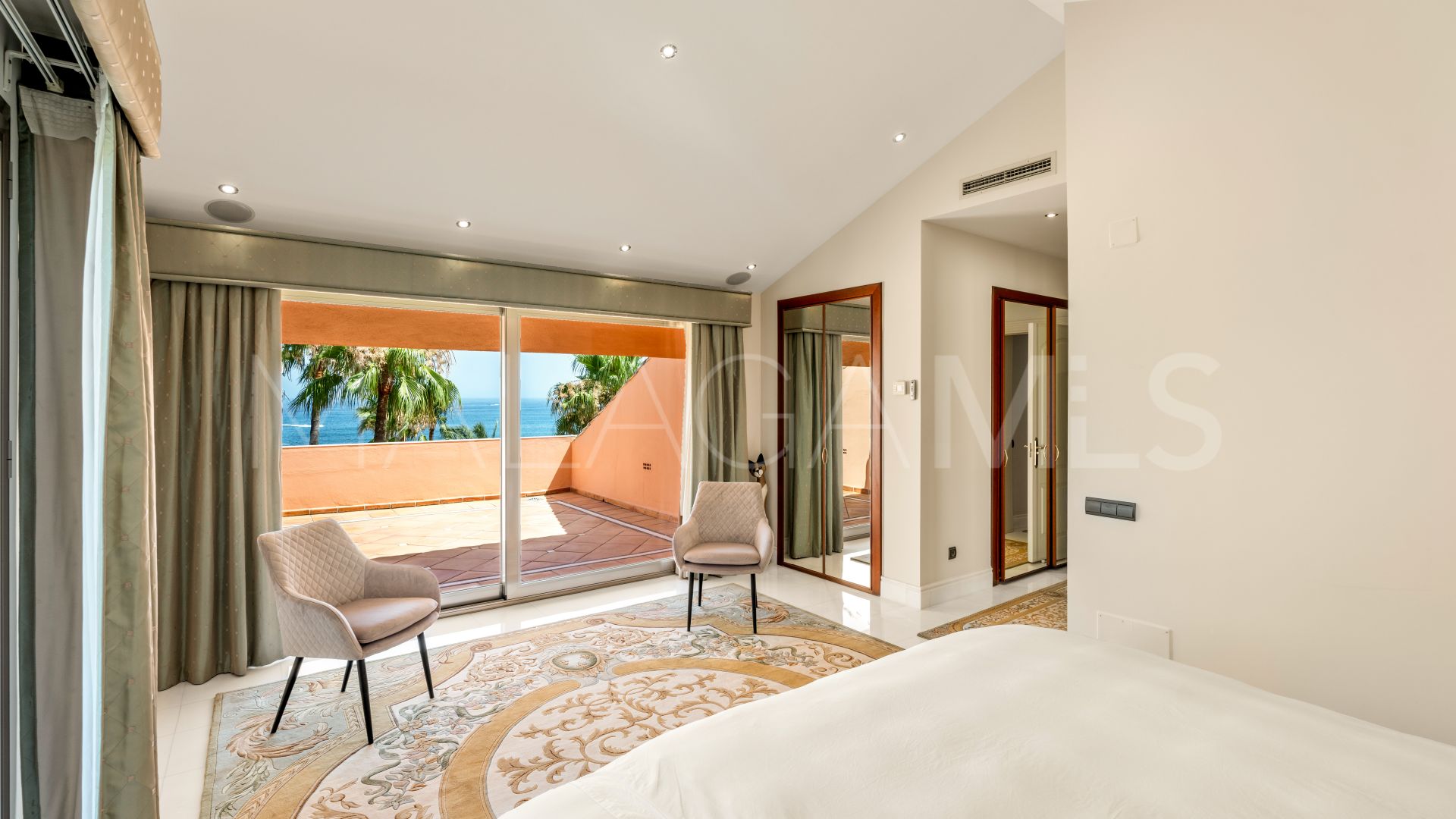 Tvåvånings takvåning for sale in Marbella - Puerto Banus