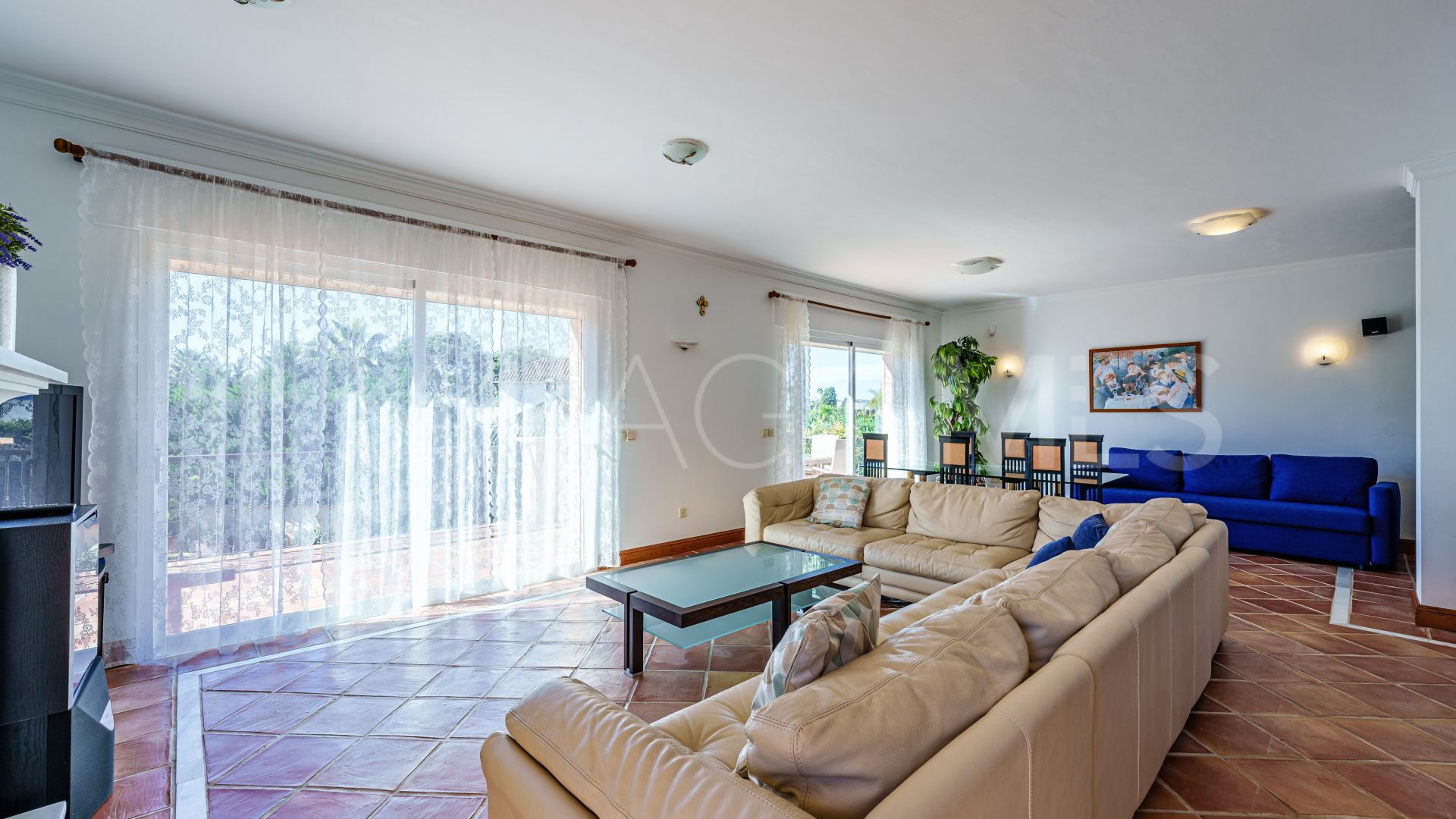 9 bedrooms New Golden Mile villa for sale