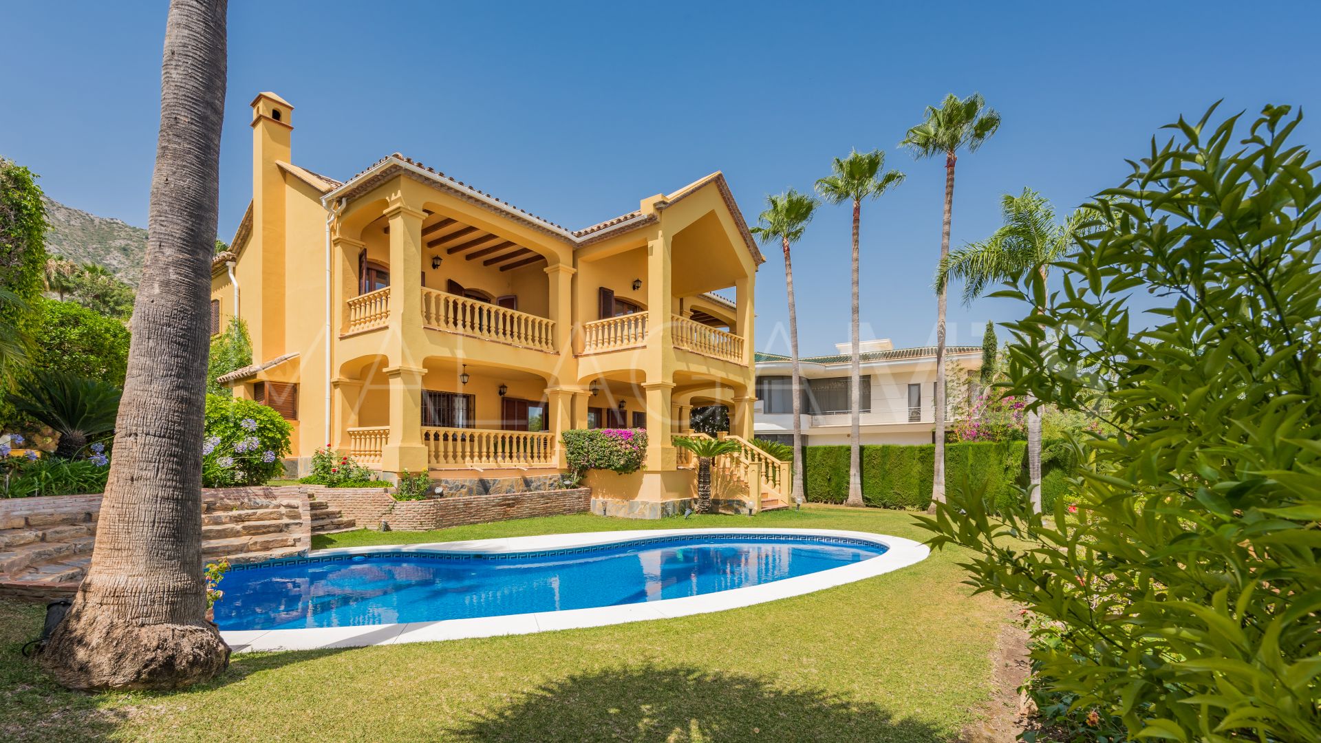 Villa for sale in Sierra Blanca