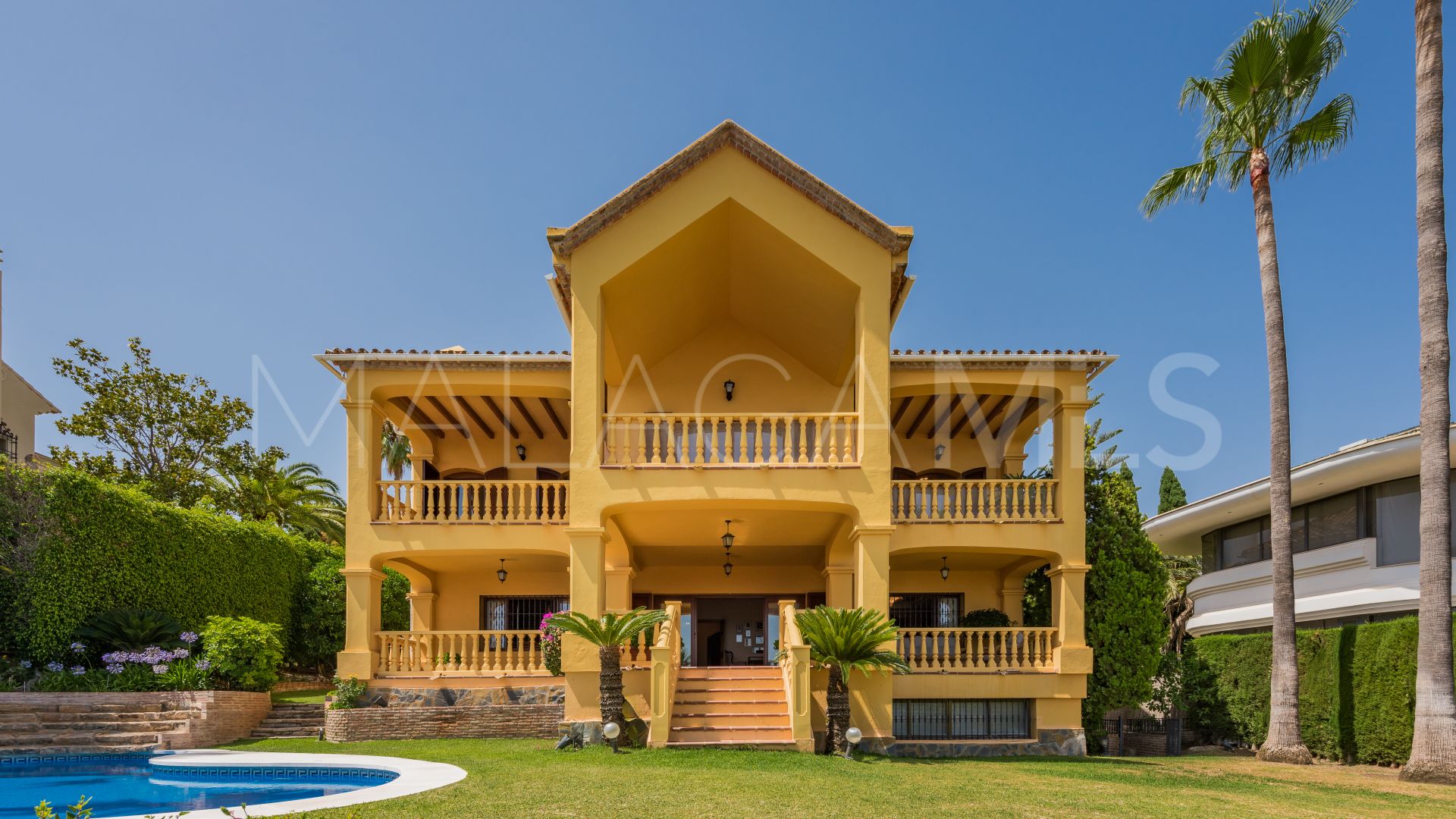 For sale Sierra Blanca 6 bedrooms villa