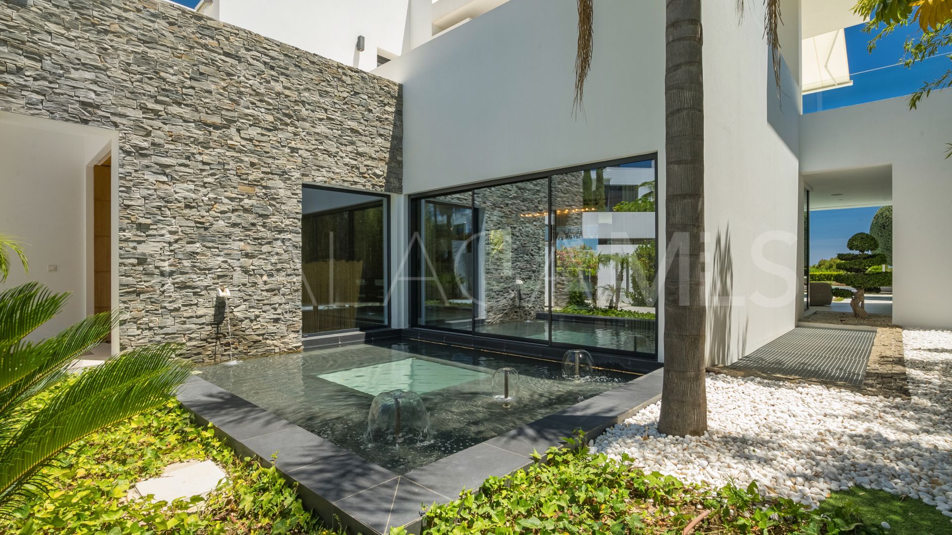 For sale Las Lomas del Marbella Club villa