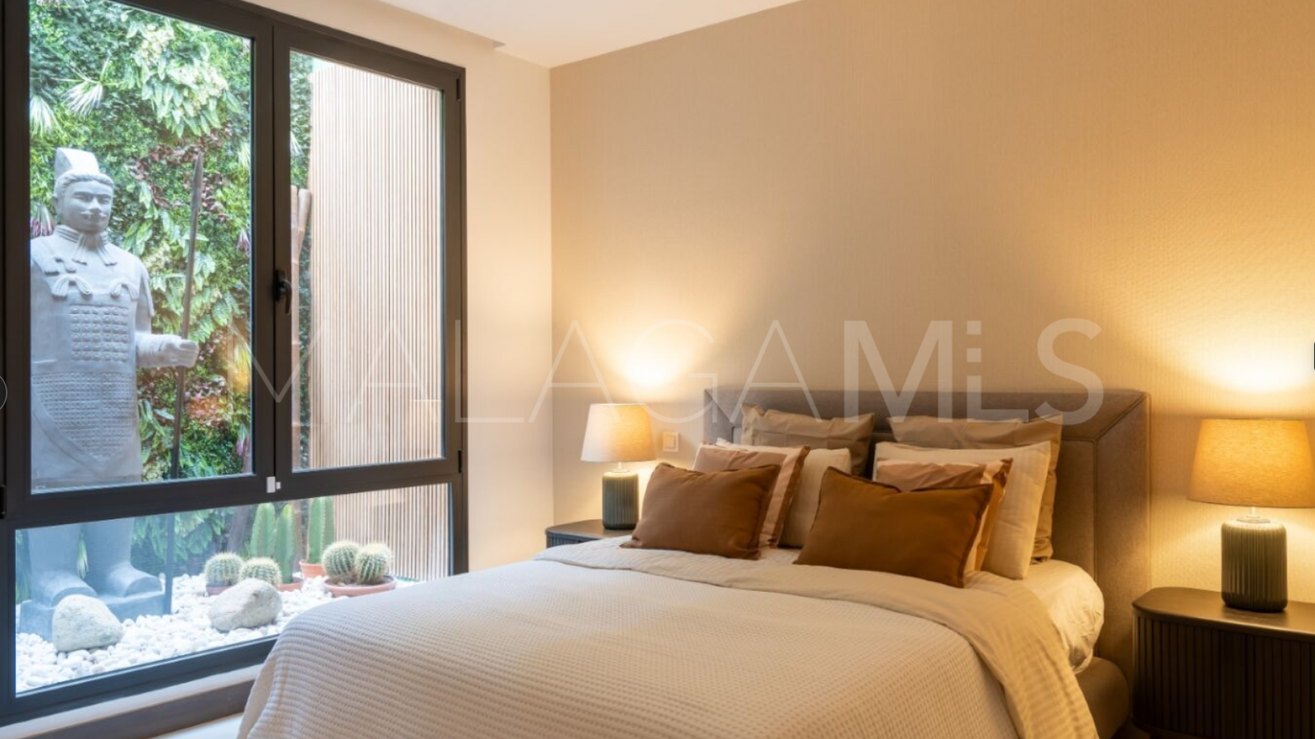 Villa for sale in Monte Halcones