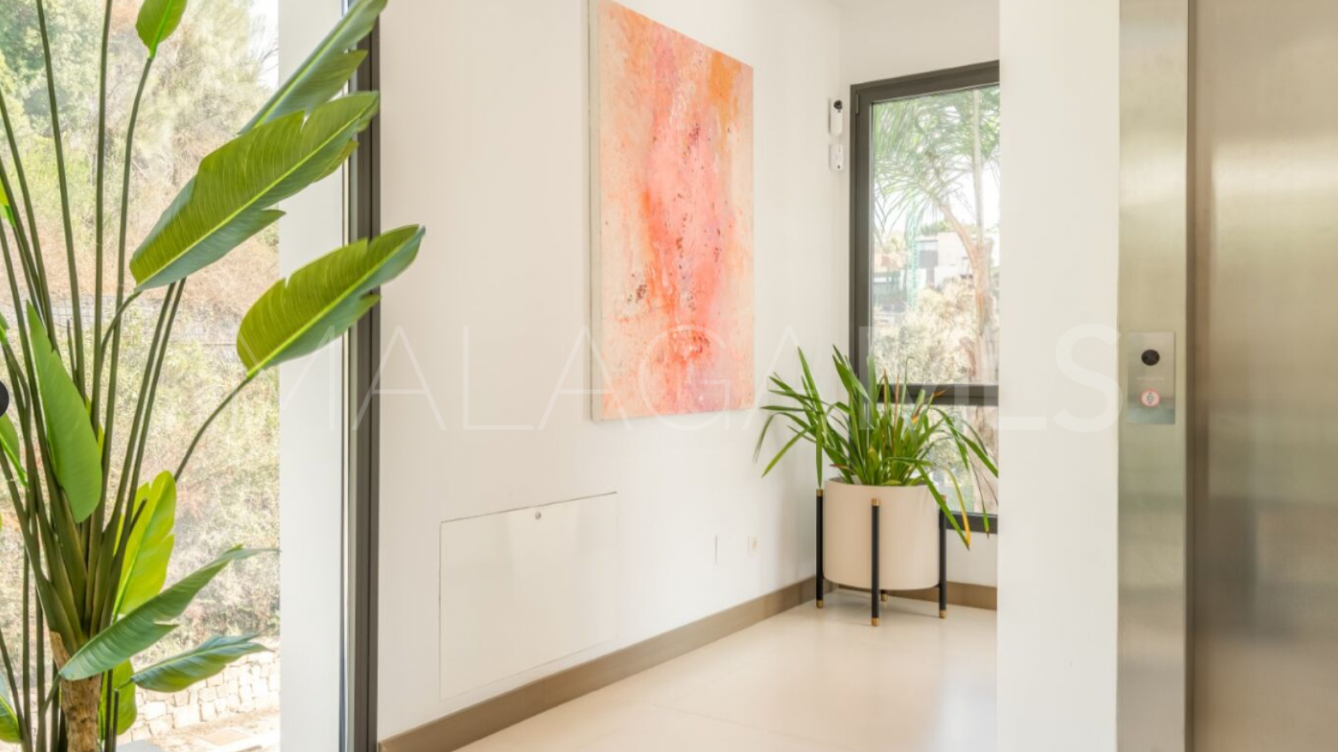 Villa for sale in Monte Halcones