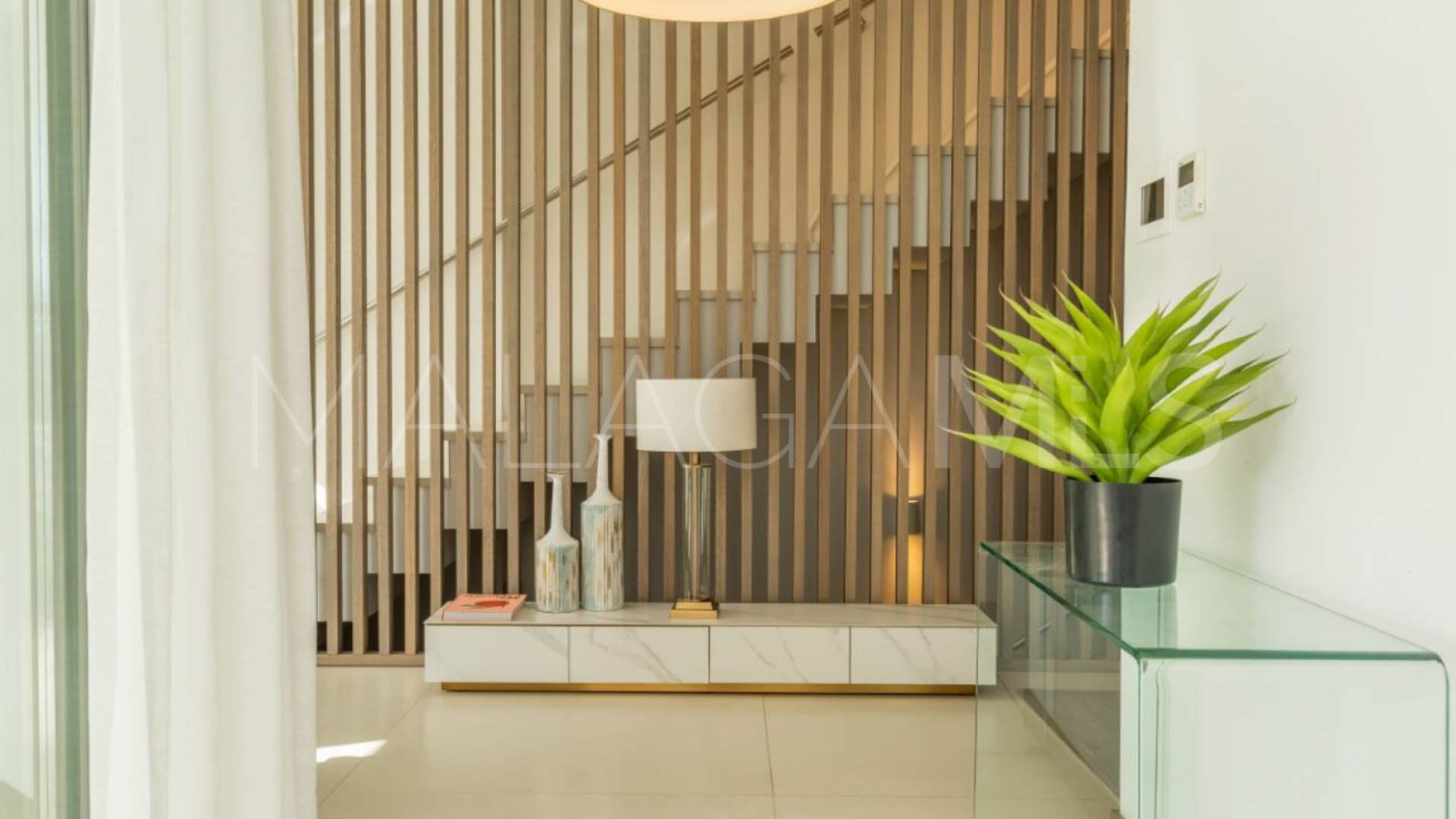 Villa for sale in Monte Halcones