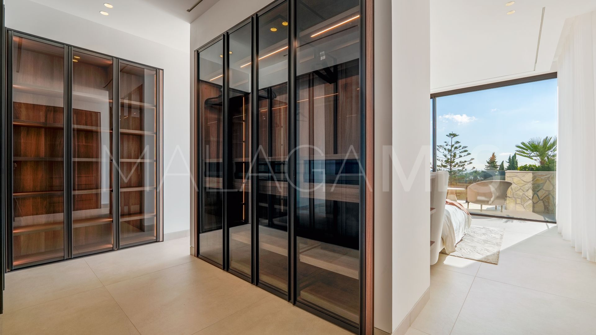 Buy La Quinta 5 bedrooms villa