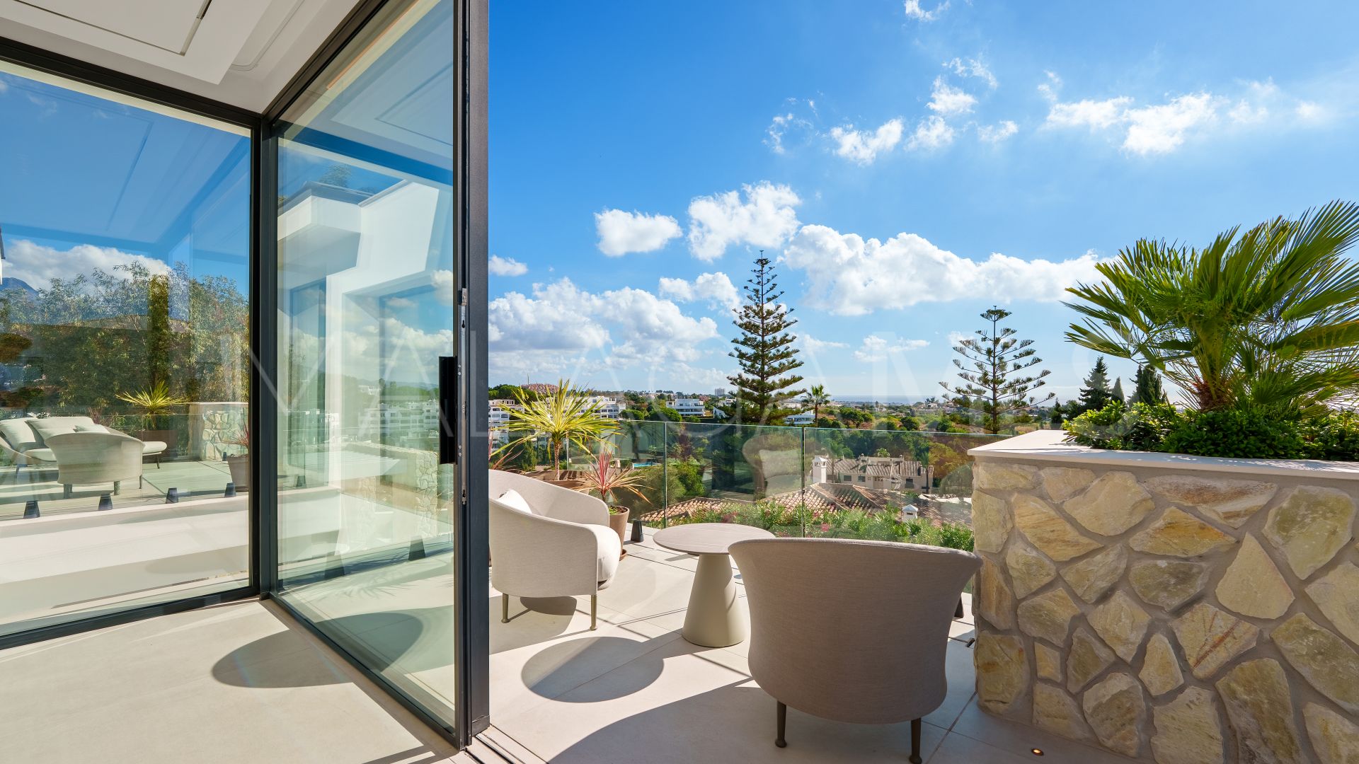 Buy La Quinta 5 bedrooms villa