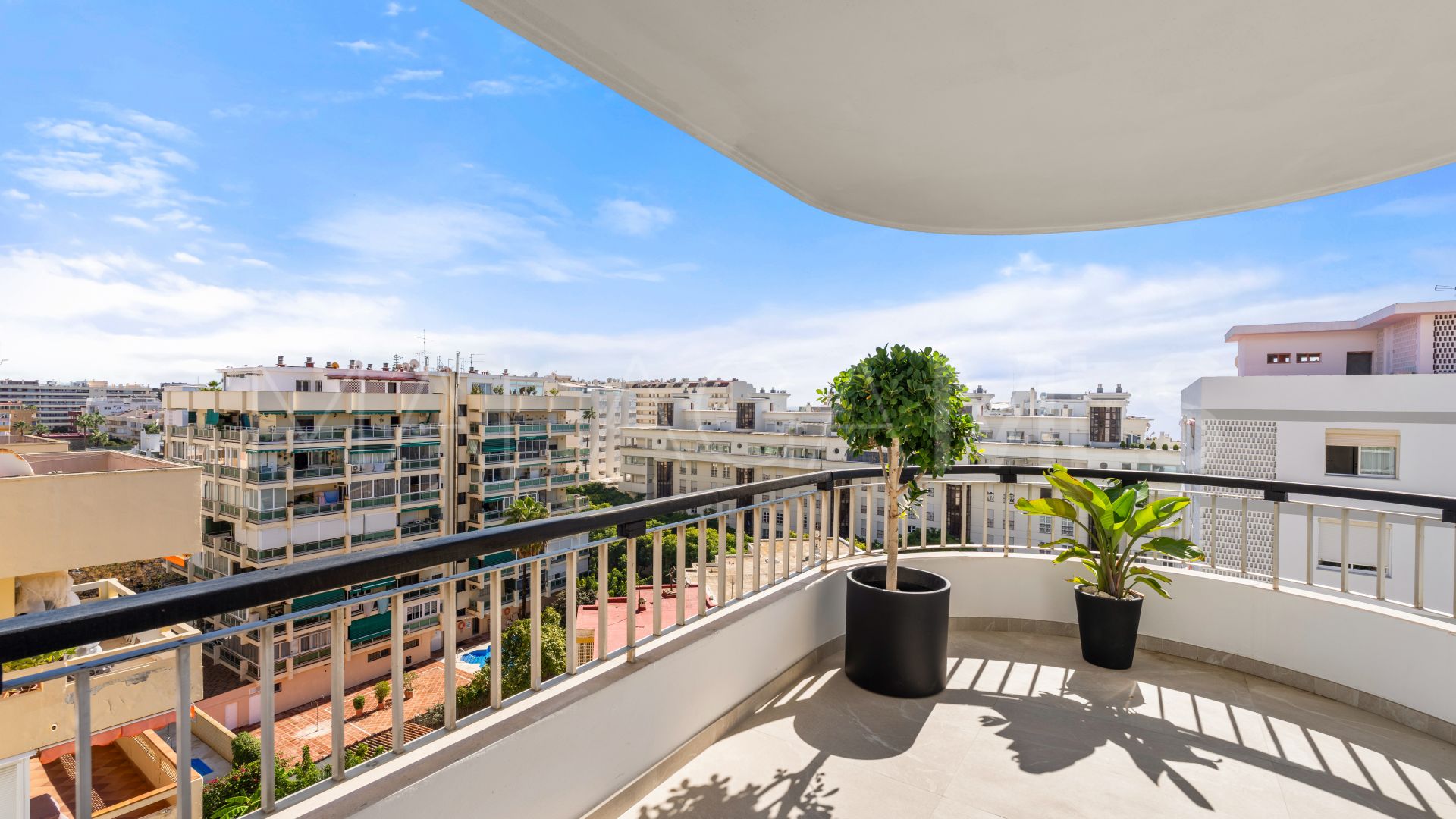 Takvåning for sale in Marbella Centro