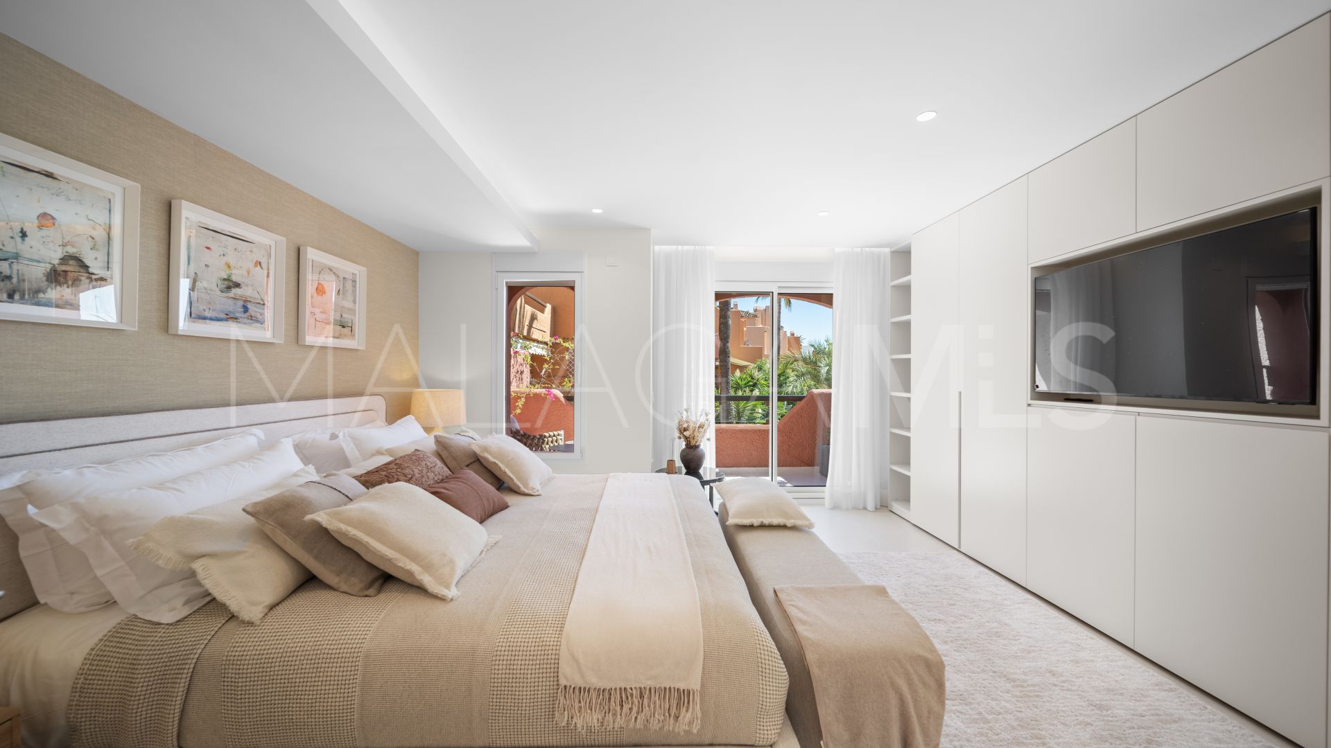 Radhus for sale in Nueva Andalucia