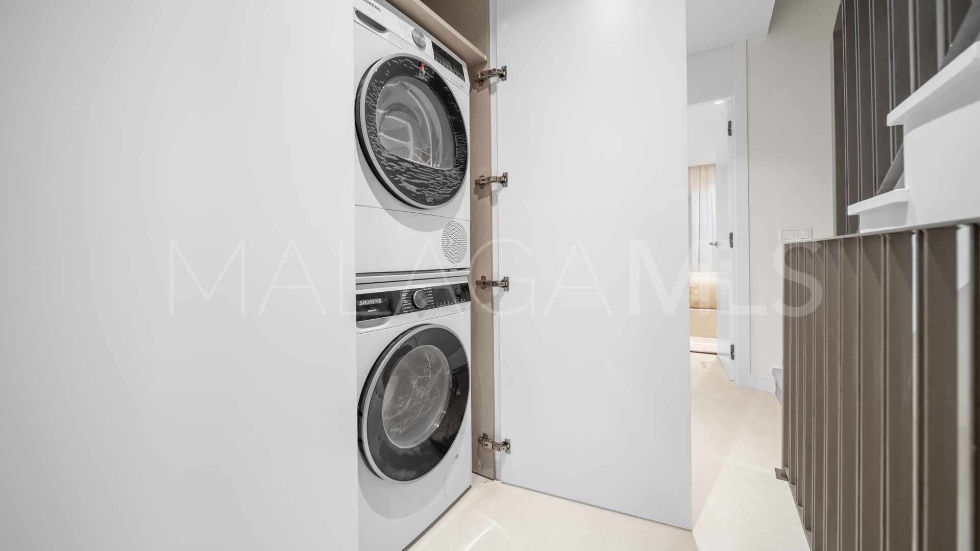 Radhus for sale in Nueva Andalucia