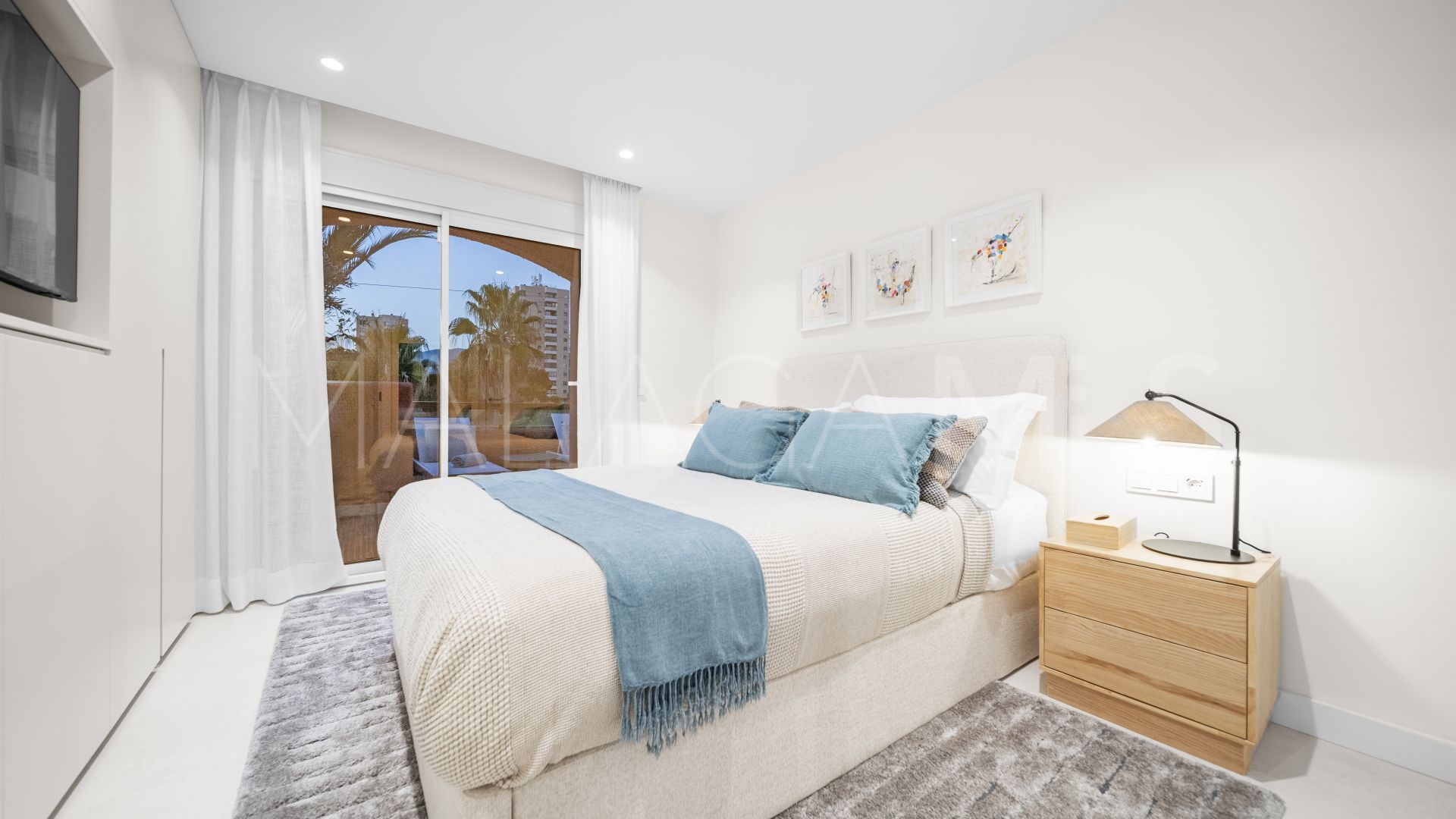 Radhus for sale in Nueva Andalucia