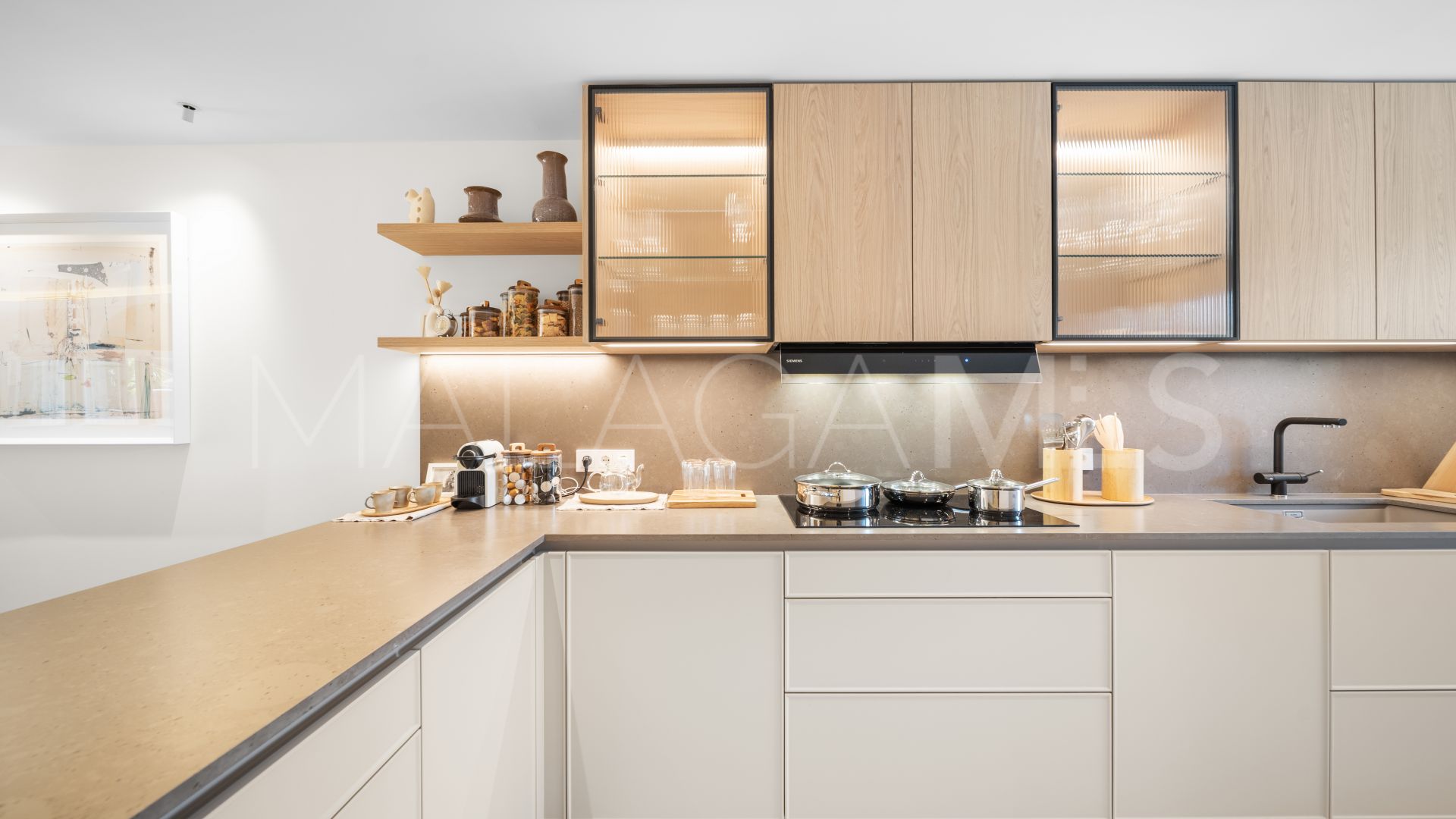 Radhus for sale in Nueva Andalucia