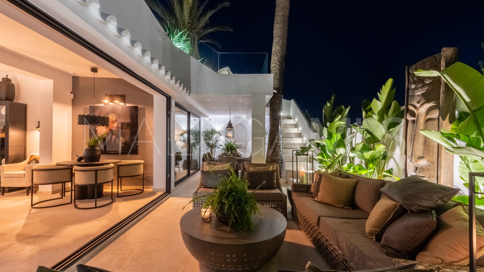 Radhus for sale in Marbella Golden Mile