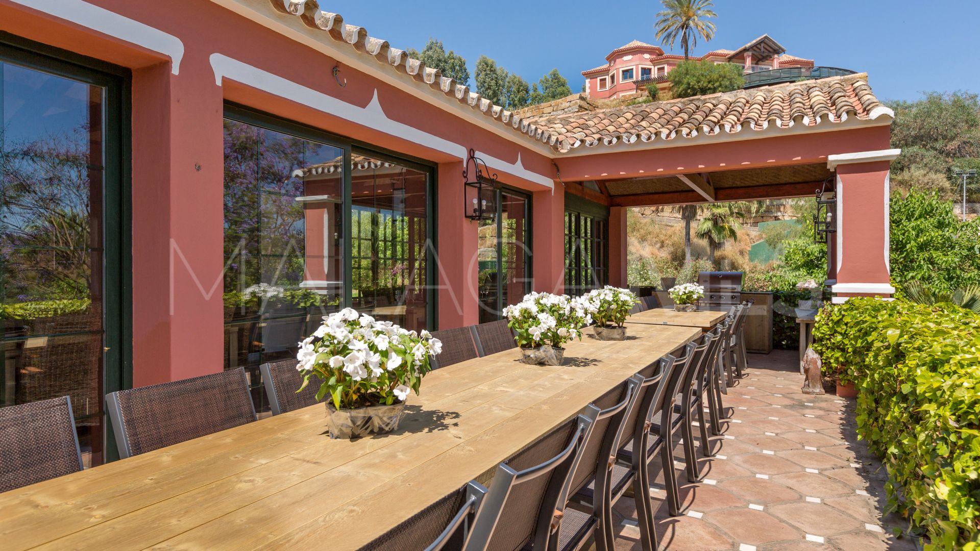 For sale Vega del Colorado villa with 12 bedrooms