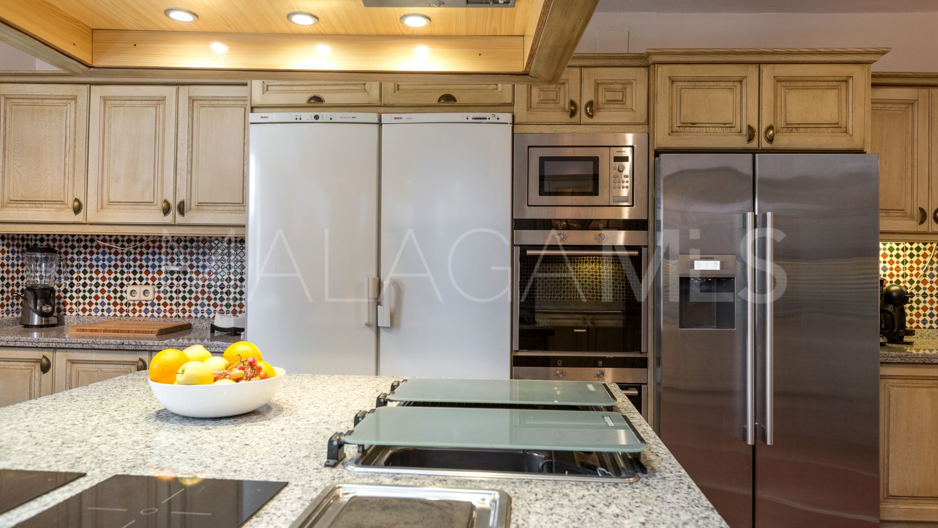 For sale Vega del Colorado villa with 12 bedrooms