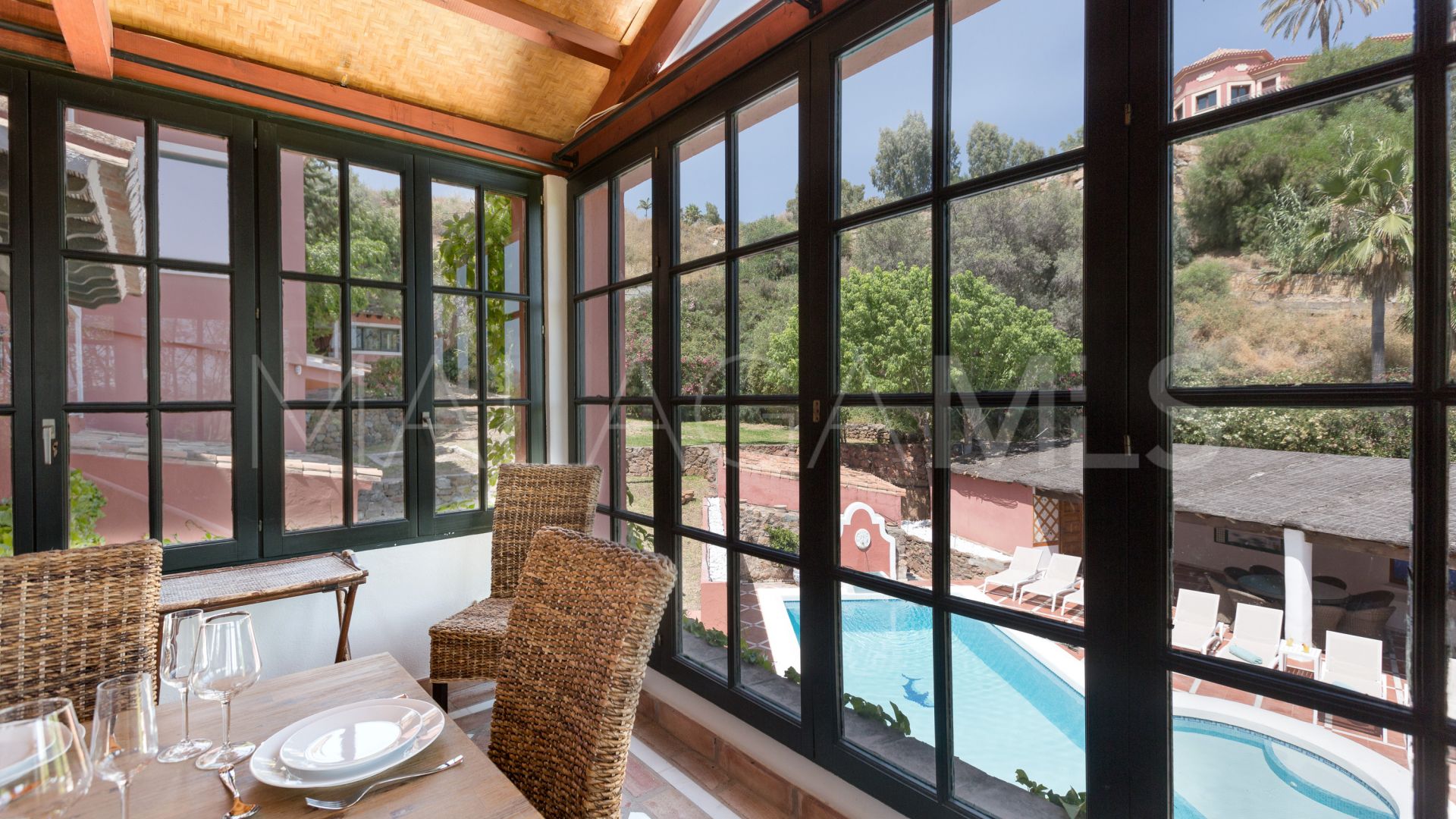 For sale Vega del Colorado villa with 12 bedrooms