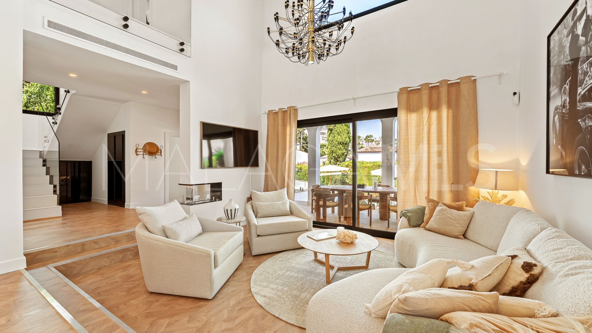 Buy Nueva Andalucia villa