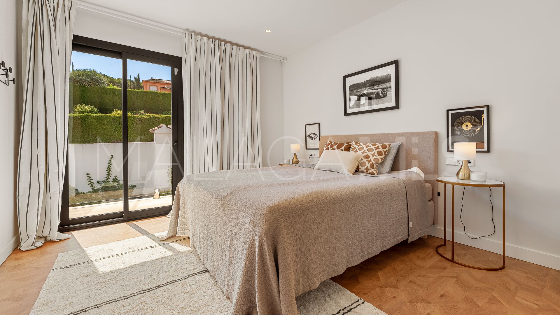 Buy Nueva Andalucia villa