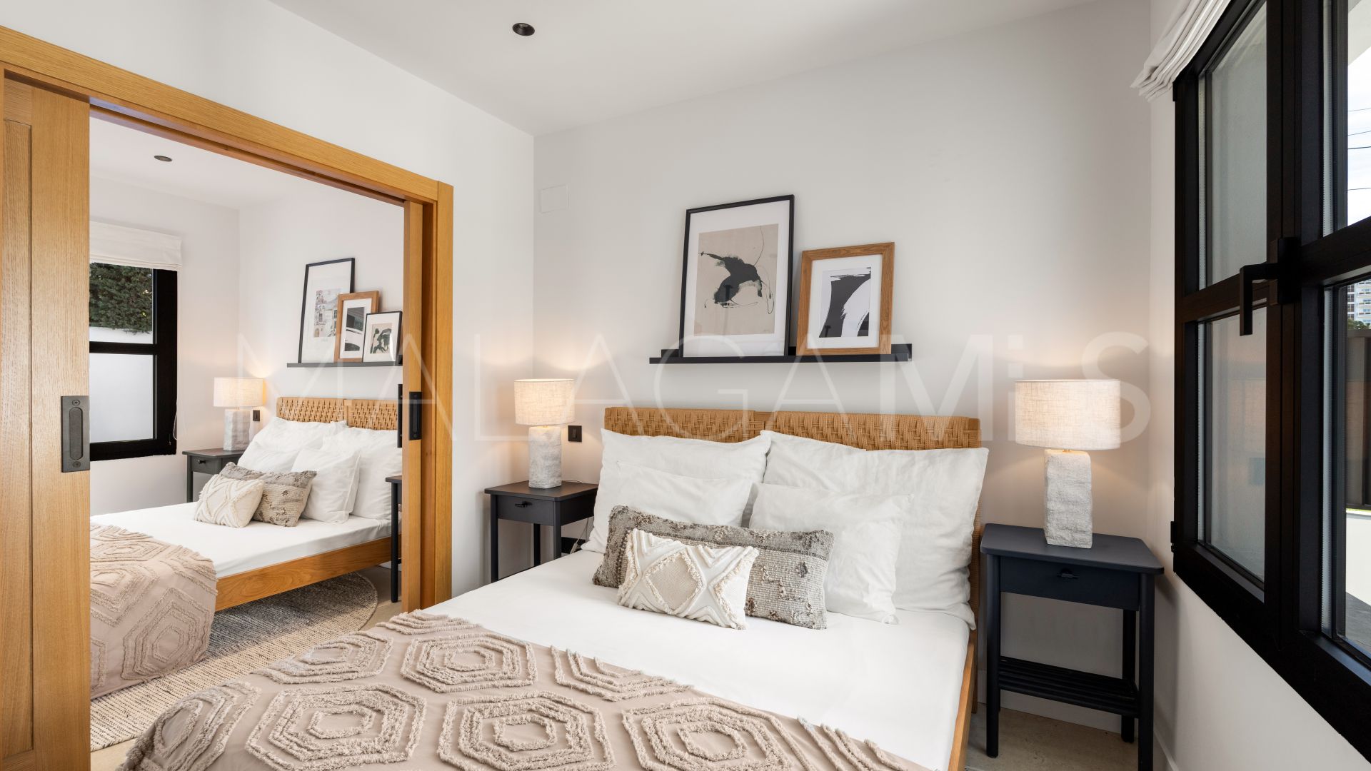 For sale villa in Nueva Andalucia