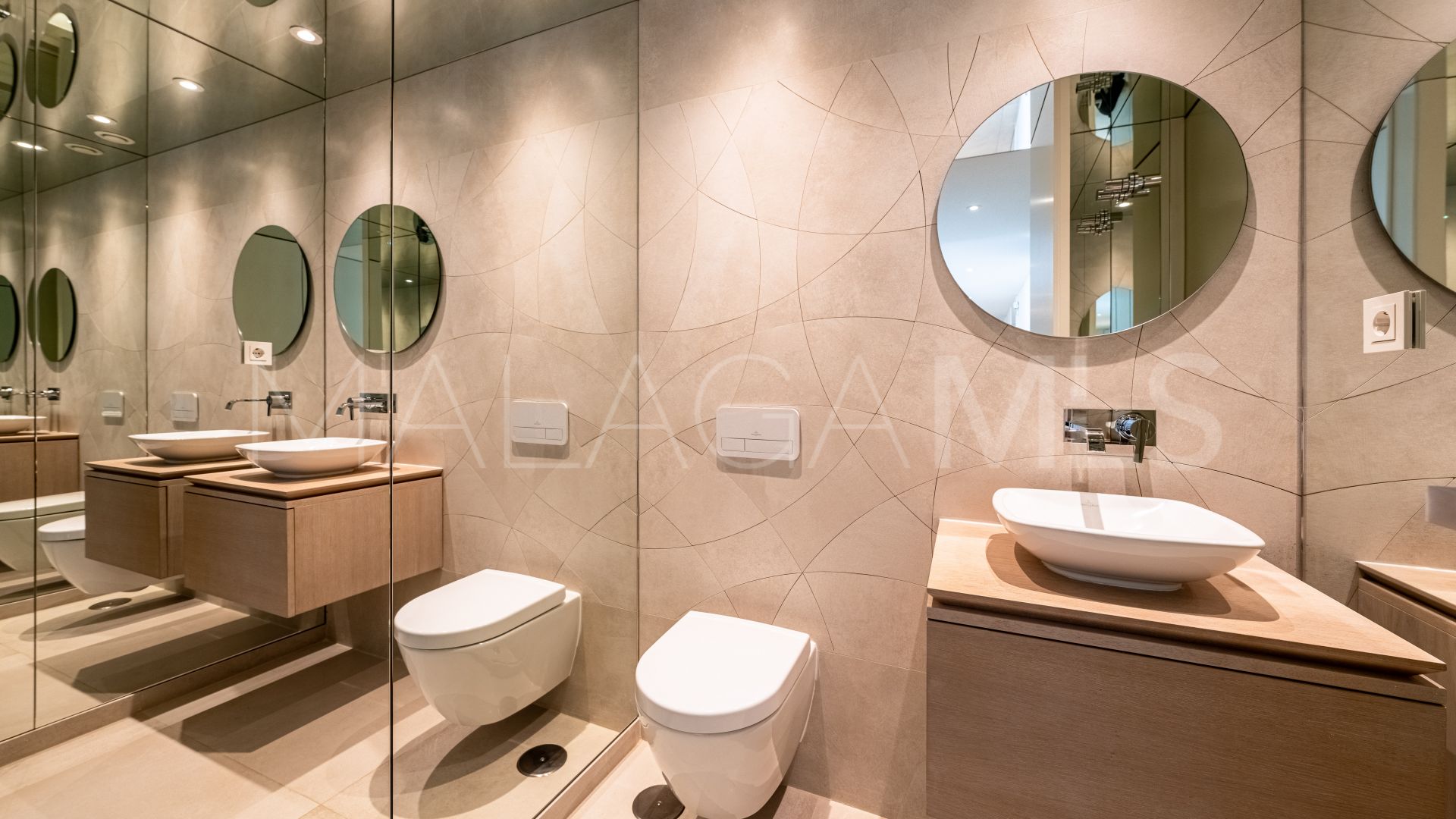 Wohnung for sale in 9 Lions Residences