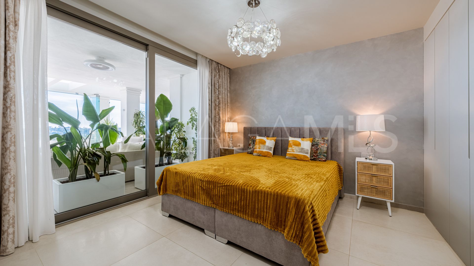 Wohnung for sale in 9 Lions Residences