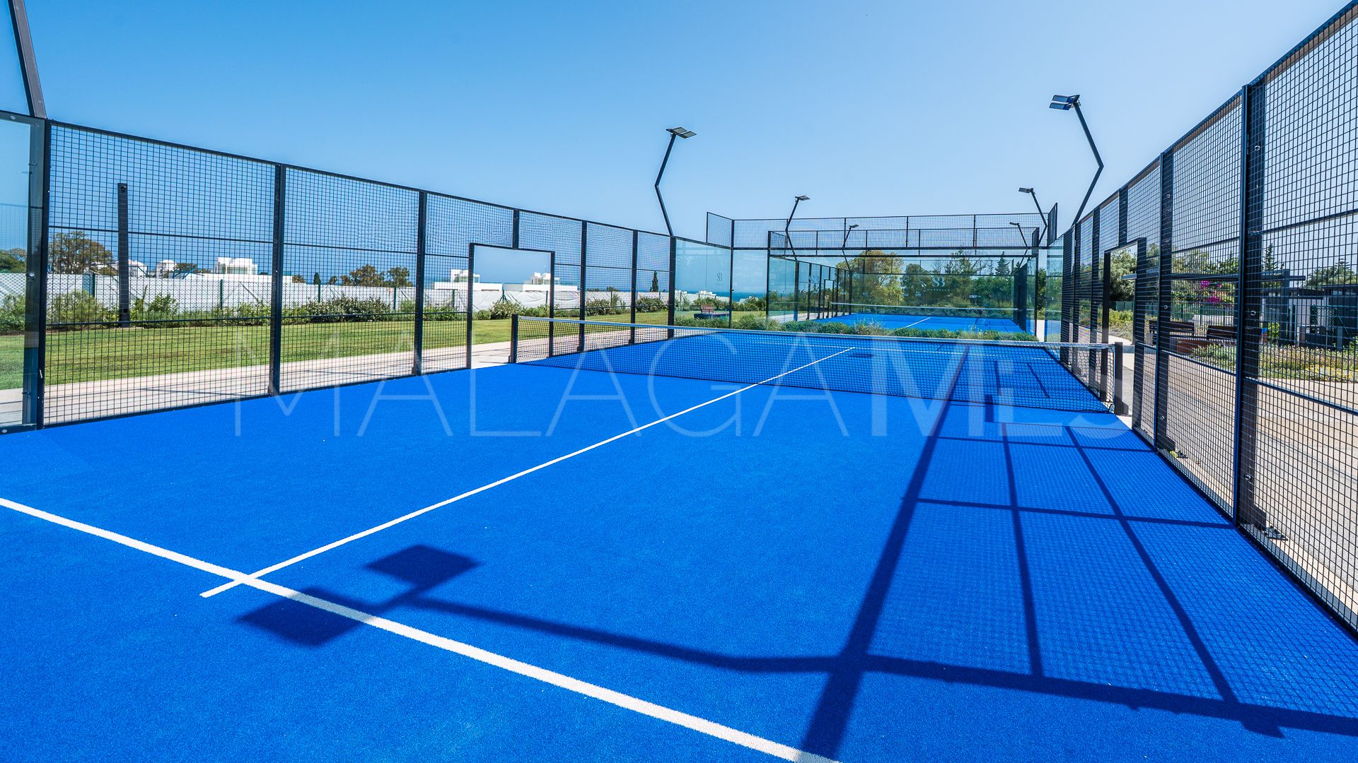 Buy penthouse in Marbella Golden Mile