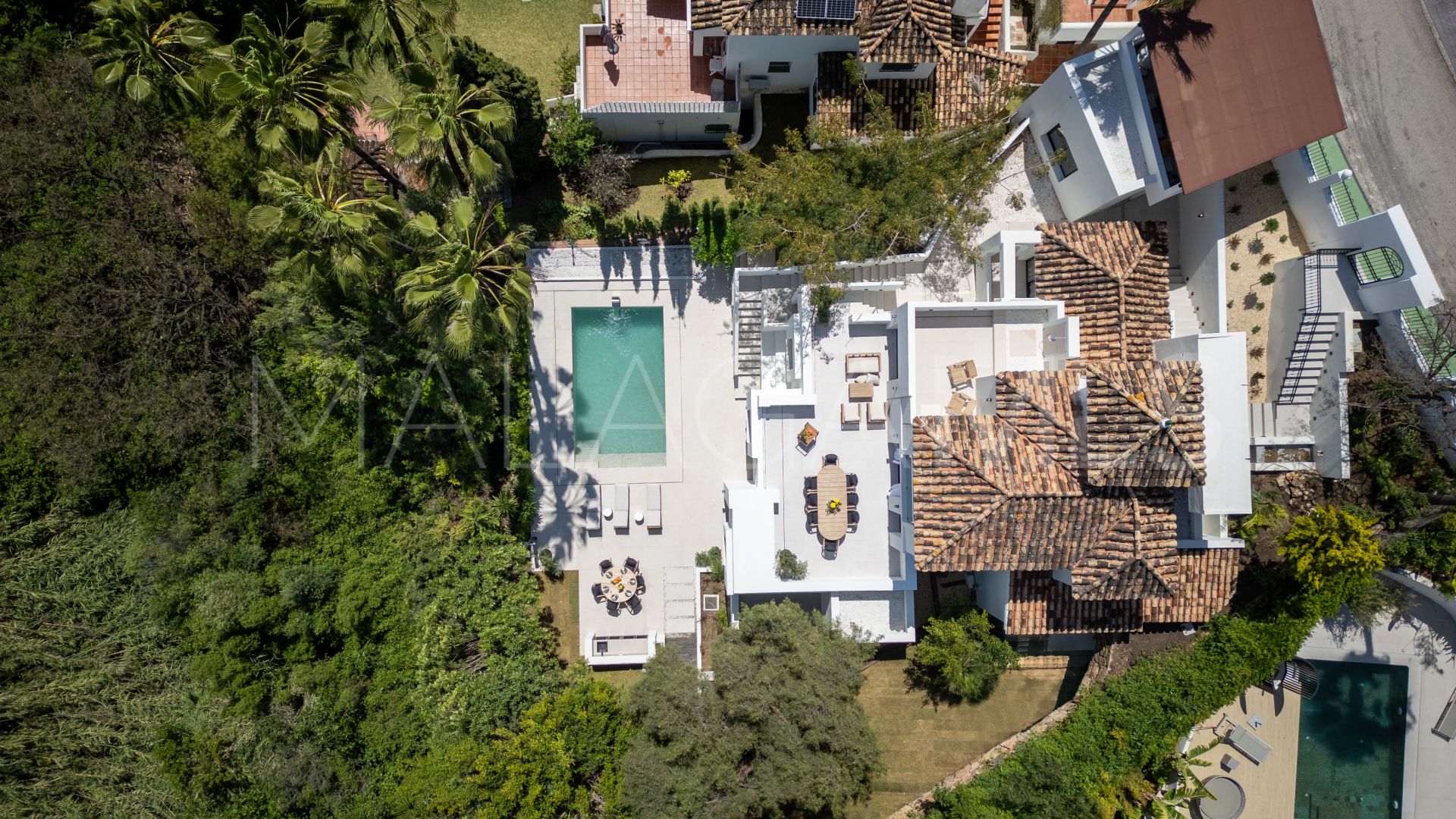 Villa for sale in Los Naranjos Hill Club