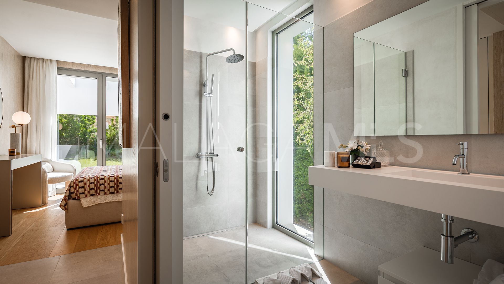 Villa for sale in El Paraiso