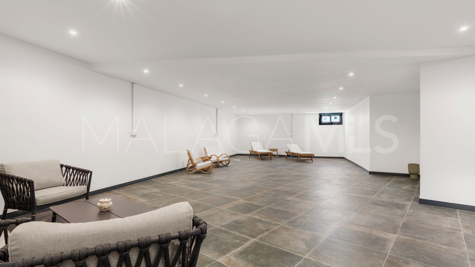 Villa for sale in El Faro