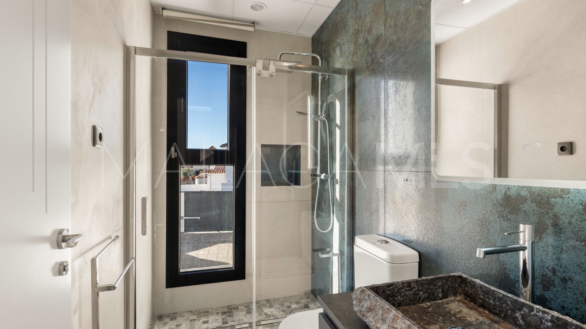 Villa for sale in El Faro