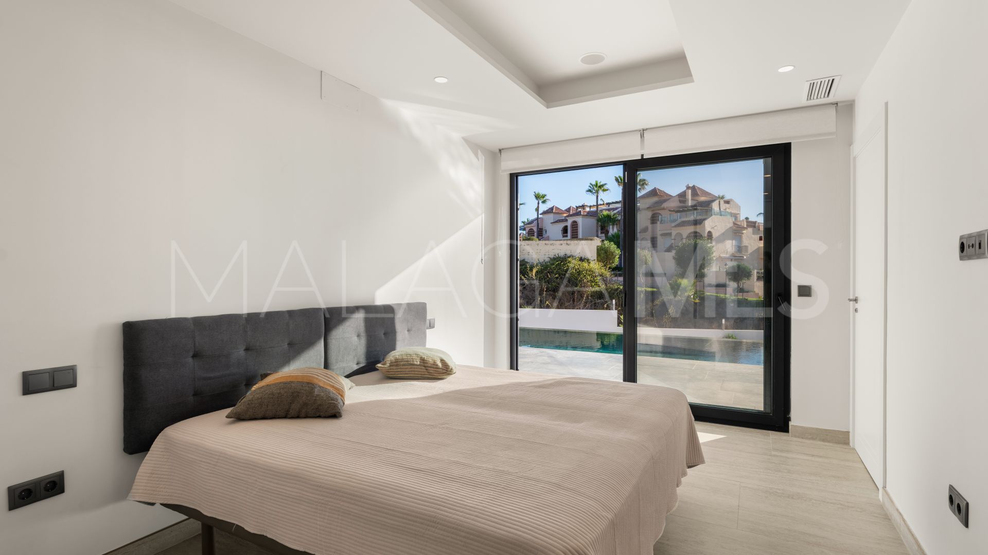 Villa for sale in El Faro