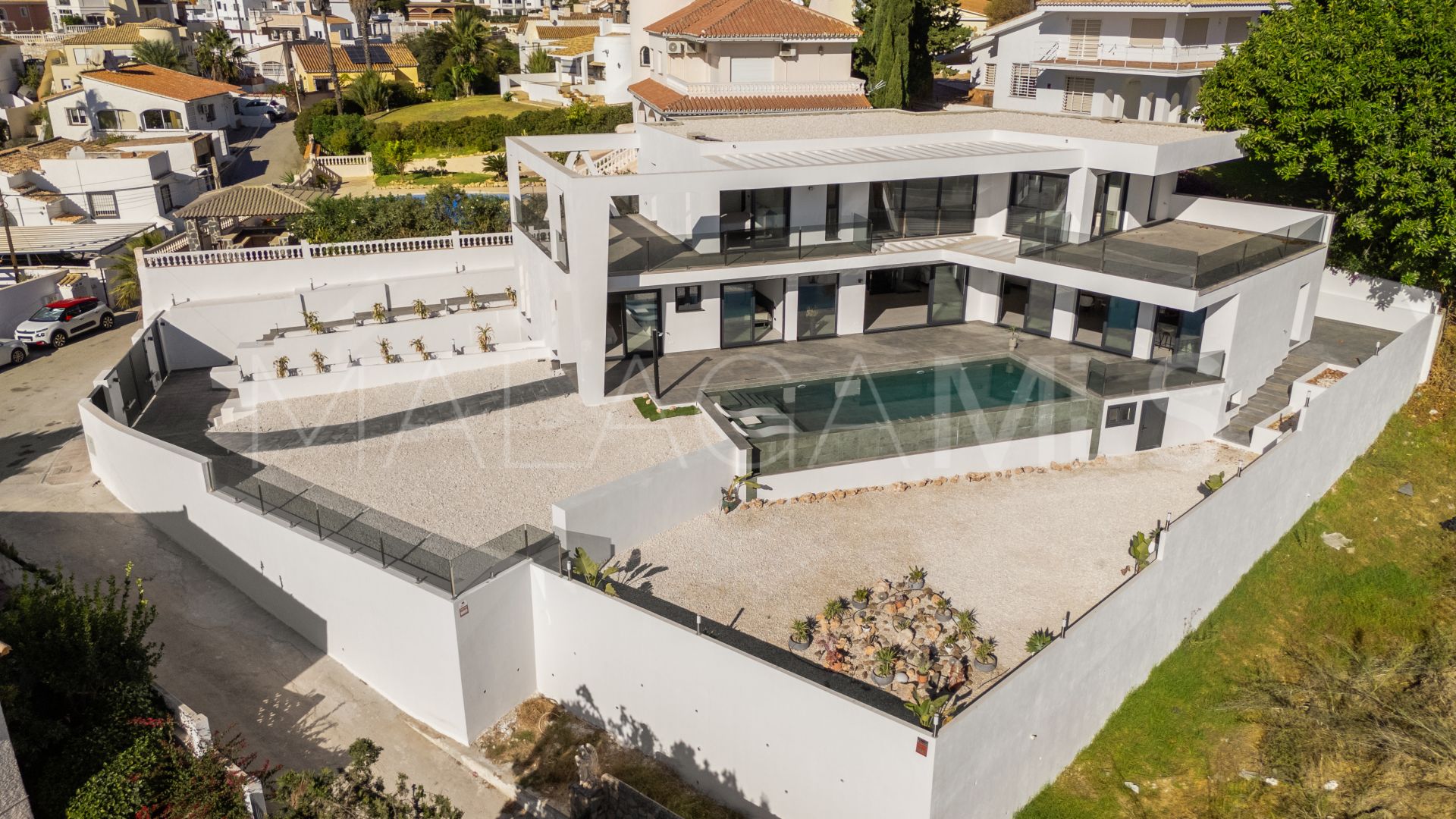 Villa for sale in El Faro