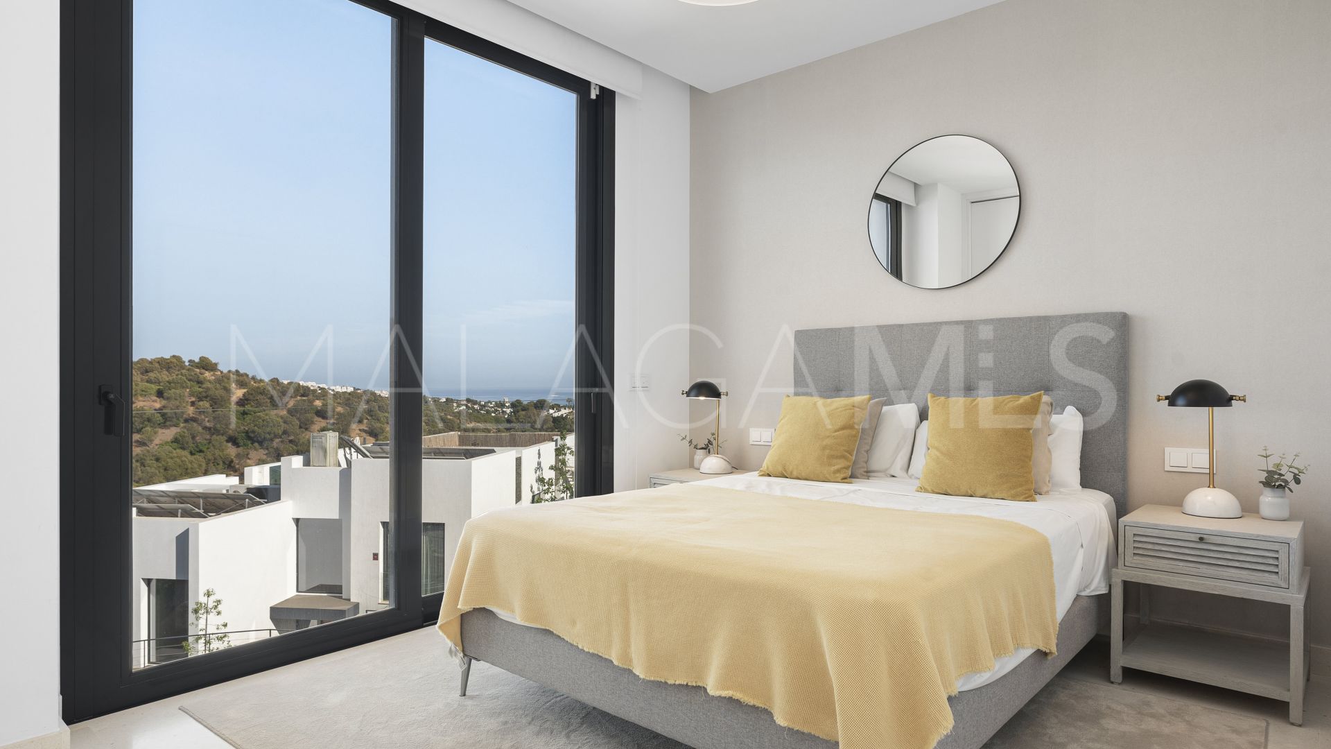 Villa for sale in Cabopino