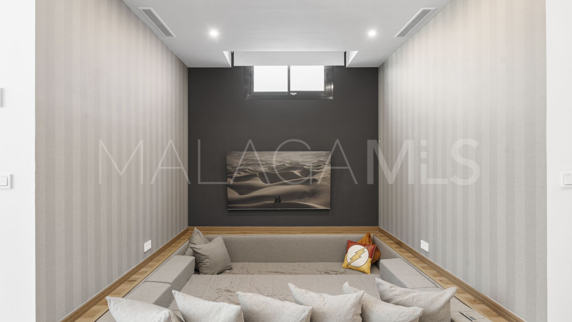 Villa for sale in Cabopino