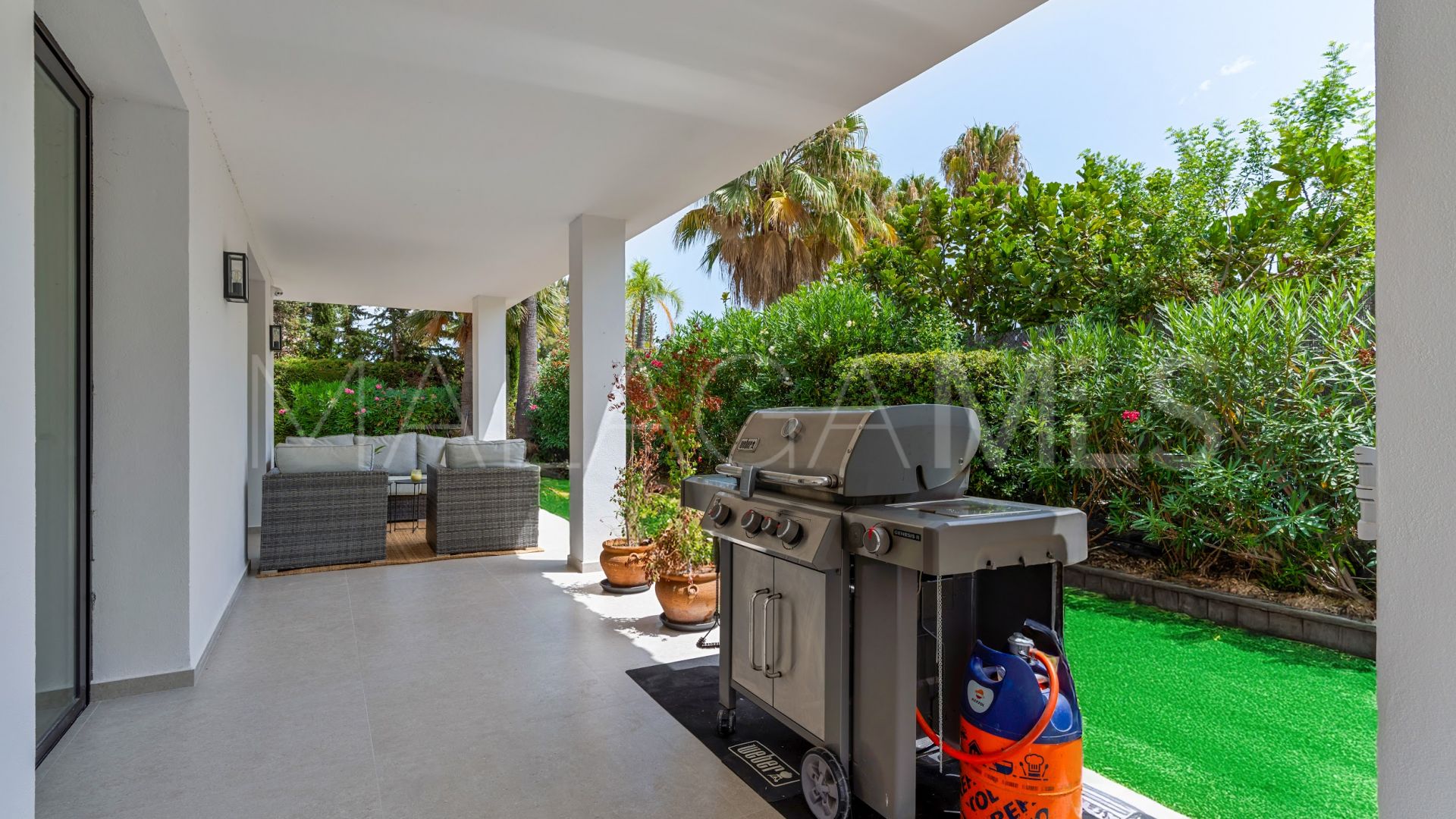 Villa for sale in Supermanzana H