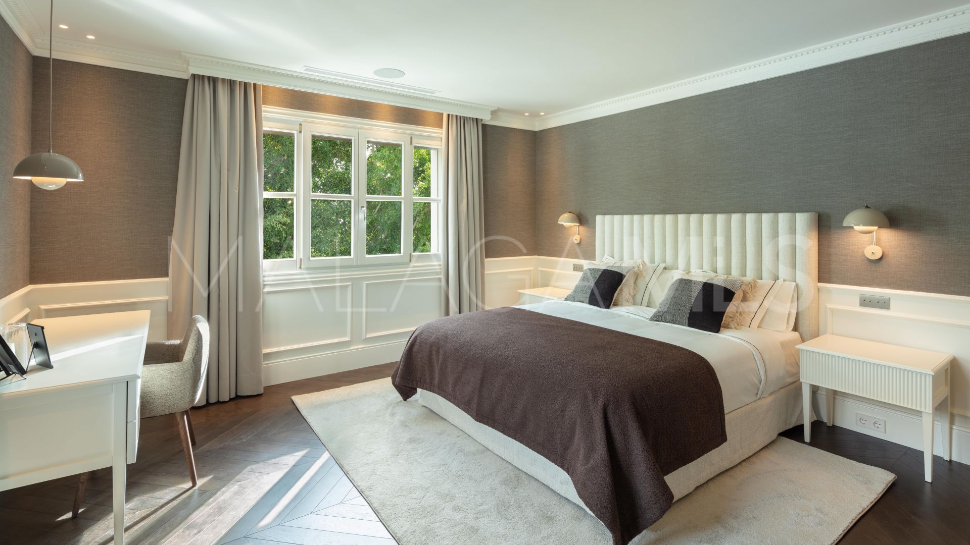 For sale Sierra Blanca villa with 6 bedrooms