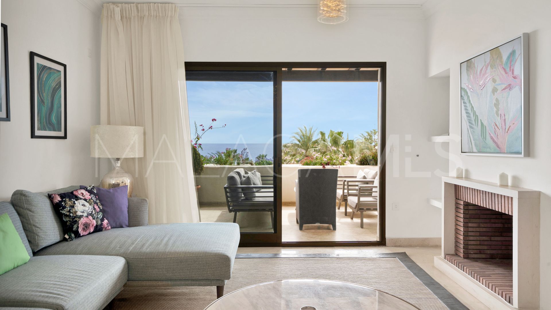 Penthaus for sale in Coral Beach