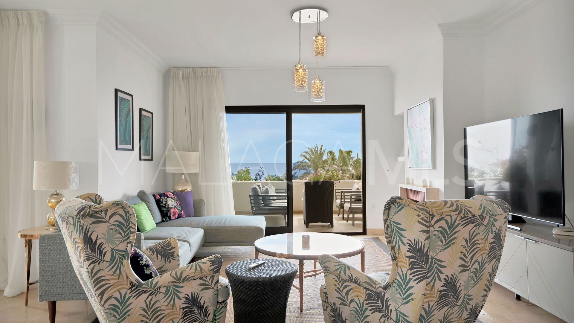 Penthaus for sale in Coral Beach